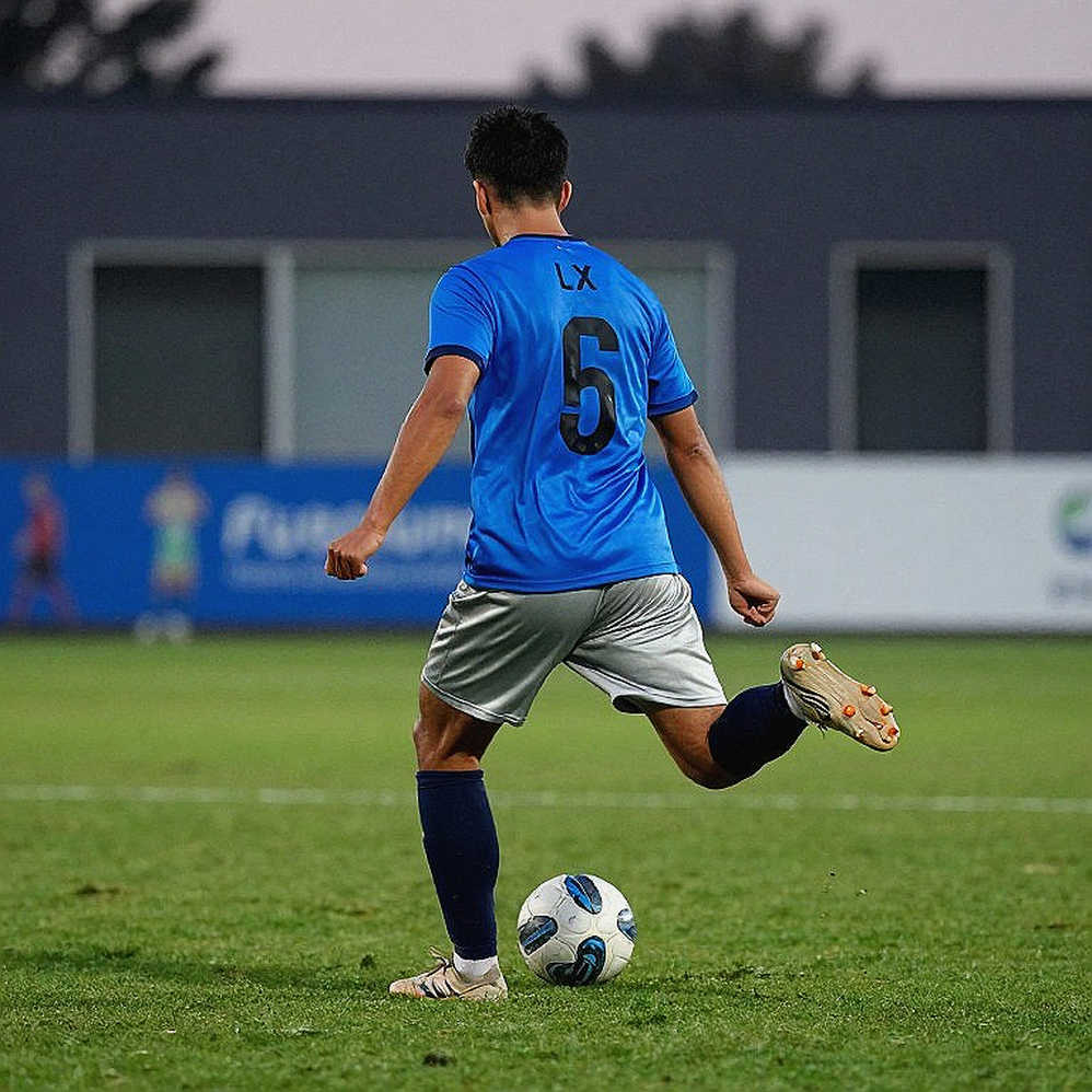 Maddison's 50th-Minute Exit: Who Keeps the Minutes Ledger for an ACL Return?